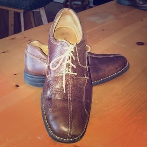 Johnston and Murphy beautiful leather